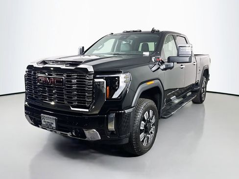New 2026 GMC Sierra 3500 Denali w/ Denali Reserve Package AWD/4WD image 3