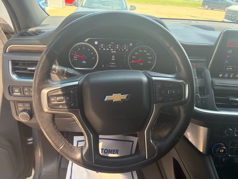 Used 2021 Chevrolet Tahoe Premier AWD/4WD image 15