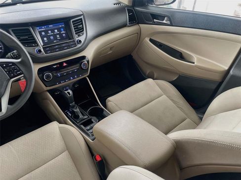 Used 2018 Hyundai Tucson SEL FWD image 25