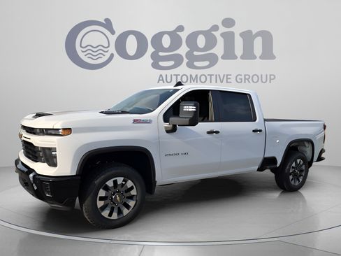 New 2026 Chevrolet Silverado 2500 Custom w/ Custom Value Package AWD/4WD image 1