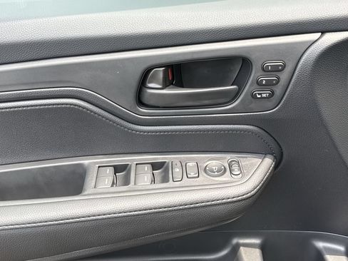 New 2026 Honda Odyssey Sport-L image 15