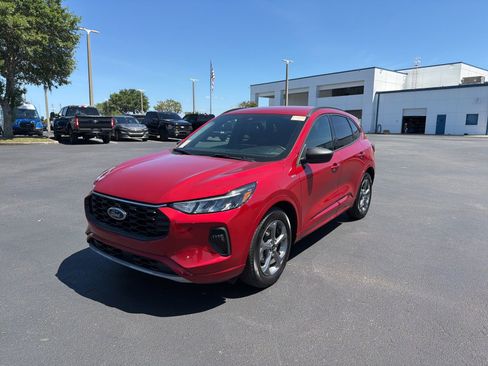 Used 2024 Ford Escape ST-Line w/ Tech Pack #1 image 13