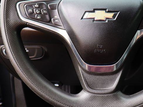 Used 2021 Chevrolet Equinox LS FWD image 53