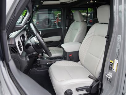 Used 2022 Jeep Gladiator Overland