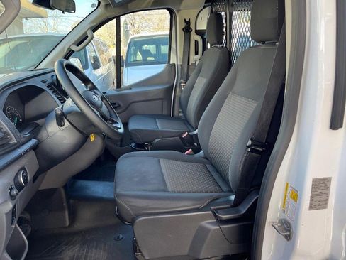 Used 2024 Ford Transit 250 Low Roof w/ Exterior Upgrade Package image 7