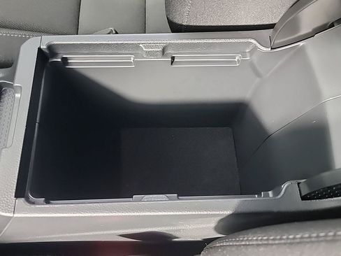 Certified 2025 Honda CR-V EX image 34