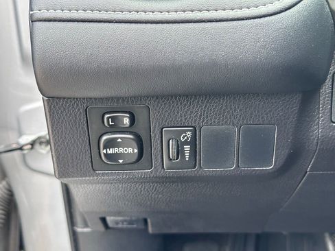 Used 2016 Toyota RAV4 XLE FWD image 26
