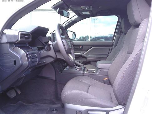 Used 2025 Toyota 4Runner SR5 AWD/4WD image 5