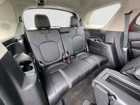 Used 2023 Honda Pilot Touring image 30