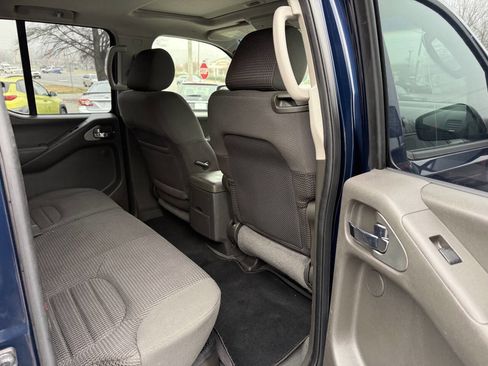 Used 2008 Nissan Frontier NISMO w/ Technology Pkg image 15