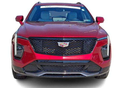 Certified 2025 Cadillac XT4 Sport image 8