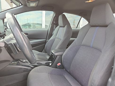 Used 2021 Toyota Corolla SE image 9