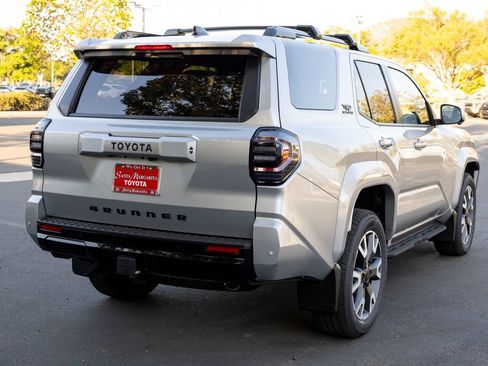 New 2026 Toyota 4Runner TRD Sport Premium AWD/4WD image 4