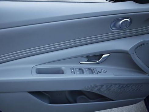 New 2026 Hyundai Elantra SEL Sport image 7