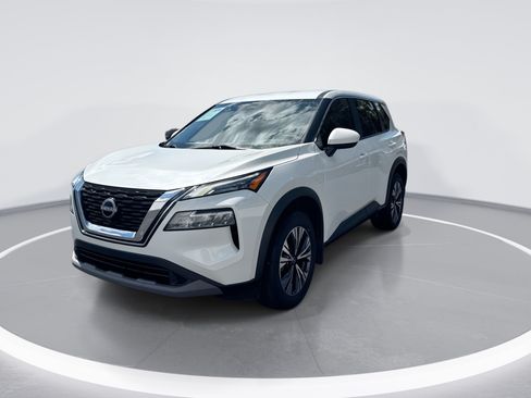Used 2023 Nissan Rogue SV FWD image 8