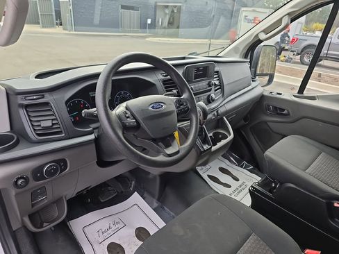 Used 2024 Ford Transit 250 Low Roof w/ Exterior Upgrade Package image 17