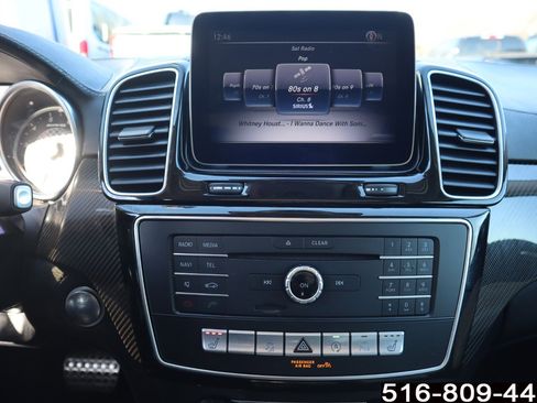 Used 2019 Mercedes-Benz GLE 43 AMG 4MATIC image 25