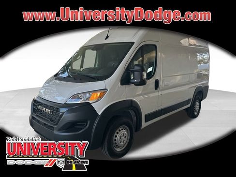 New 2026 RAM ProMaster 2500 w/ Convenience Group image 1
