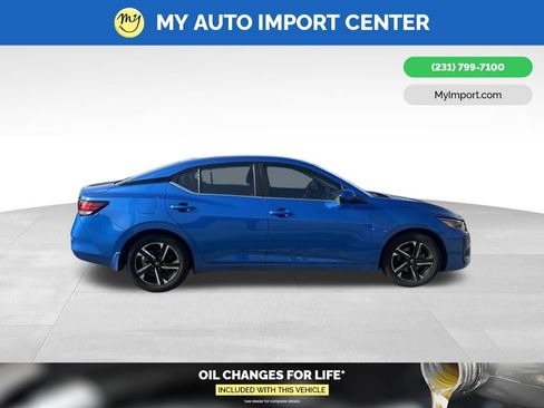 Used 2024 Nissan Sentra SV w/ All-Weather Package FWD image 8