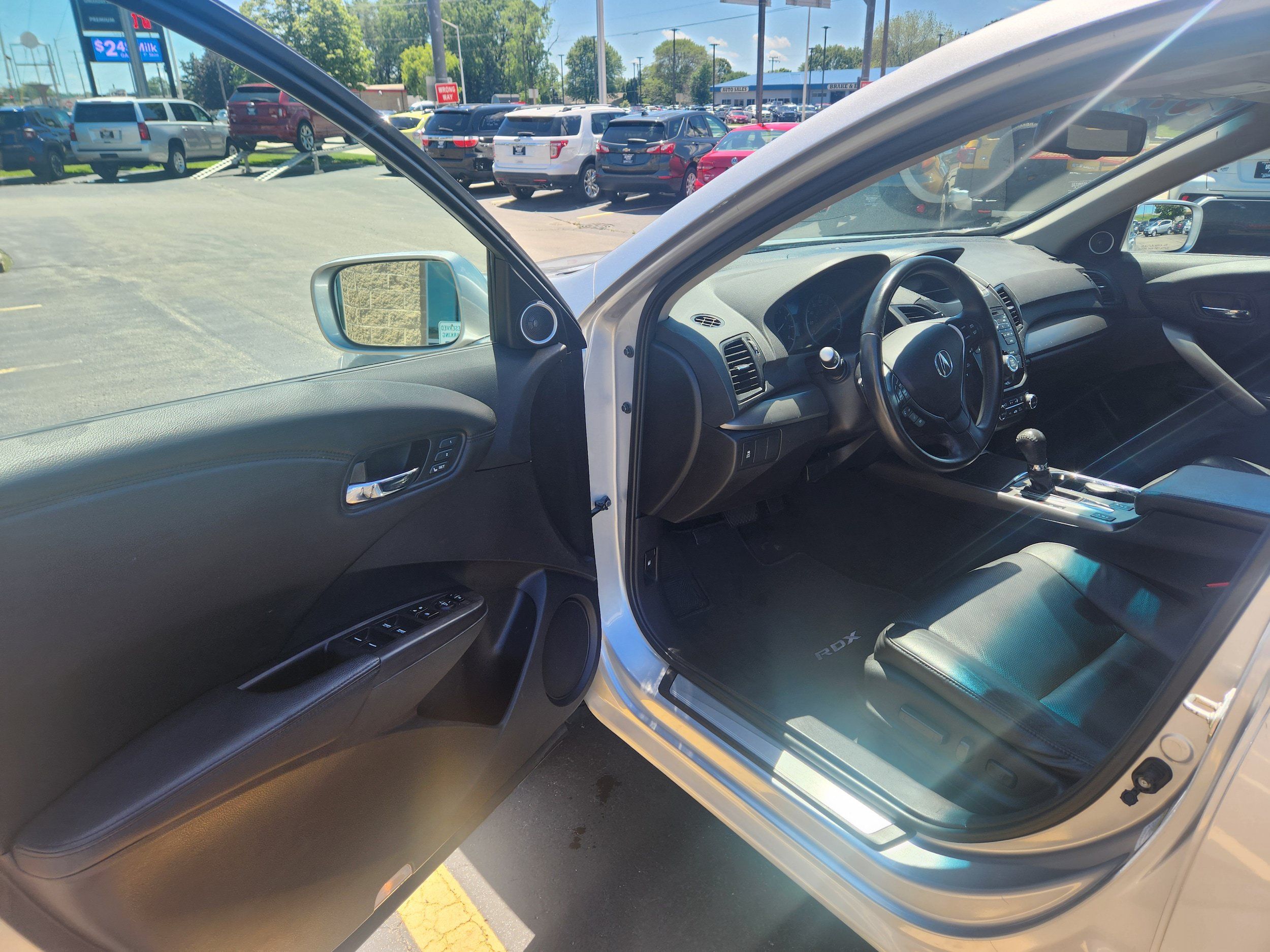 Used 2015 Acura RDX AWD image 5