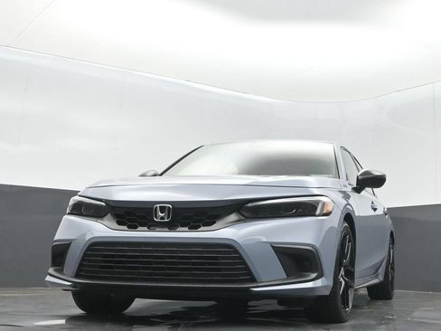 Used 2024 Honda Civic Sport image 11