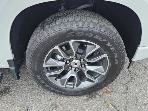 Used 2023 Chevrolet Silverado 1500 RST w/ RST All Star Premium Package image 9