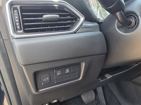 Used 2018 MAZDA CX-5 Touring w/ Preferred Equipment Package image 21