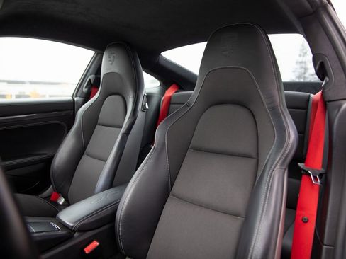 Certified 2019 Porsche 911 Carrera 4 GTS image 5