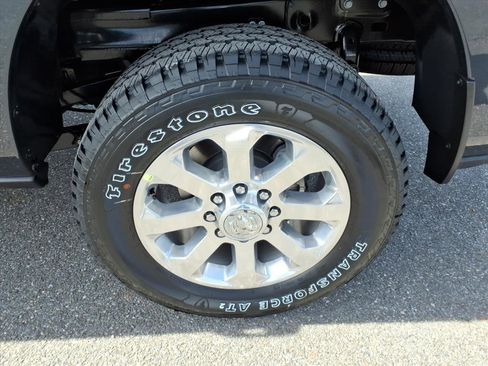 New 2026 RAM 2500 Laramie AWD/4WD image 8