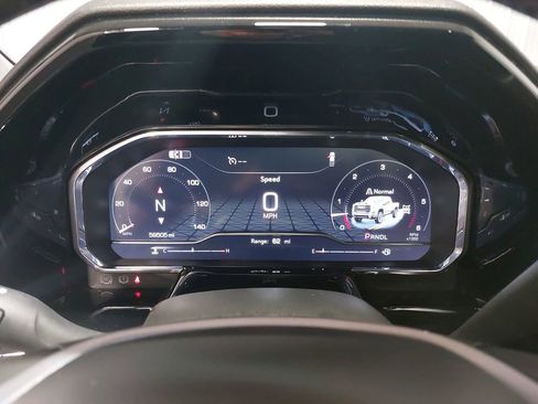 Used 2024 GMC Sierra 2500 SLT w/ SLT Convenience Package image 20