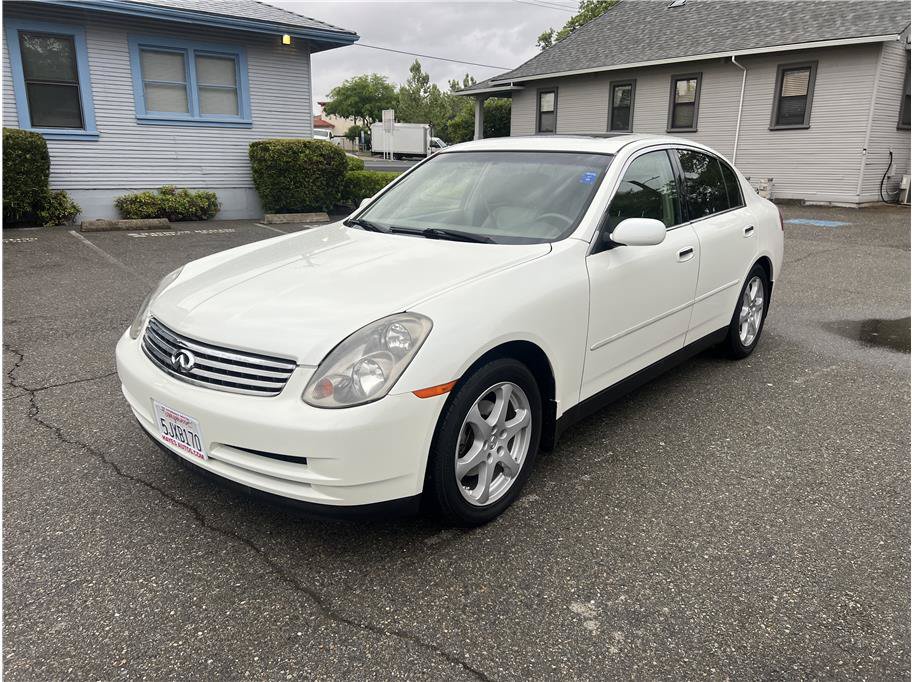 Used 2004 INFINITI G35 x Sedan AWD/4WD image 1