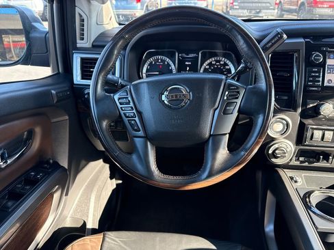 Used 2017 Nissan Titan Platinum Reserve image 26