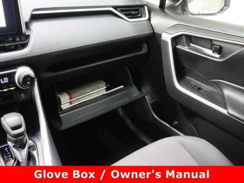 Used 2024 Toyota RAV4 XLE image 23