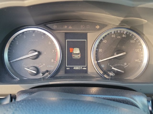 Used 2018 Toyota Highlander XLE FWD image 17