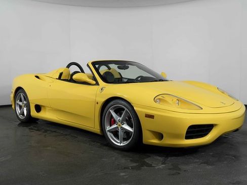 Used 2001 Ferrari 360 Spider image 2