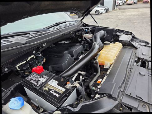 Used 2018 Ford F150 Limited w/ Trailer Tow Package image 40