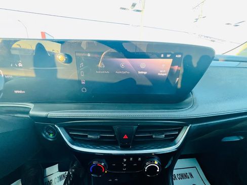 Used 2024 Buick Encore GX Sport Touring image 24