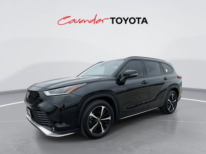 Certified 2021 Toyota Highlander XSE