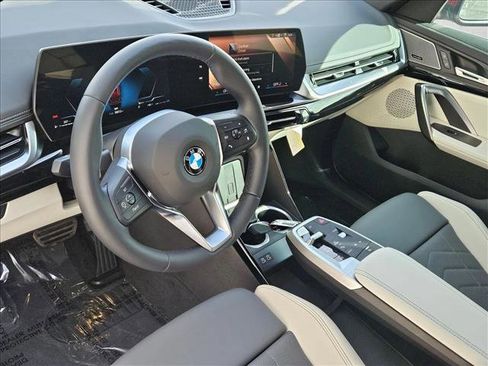 New 2026 BMW X1 xDrive28i image 3