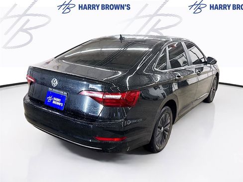 Used 2021 Volkswagen Jetta SE FWD image 10