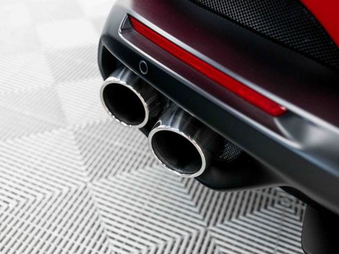 Used 2019 Ferrari Portofino RWD image 38