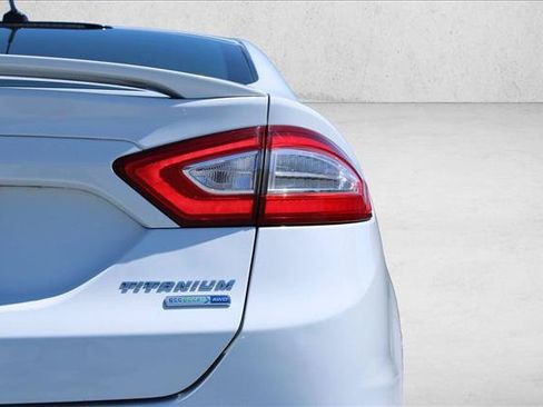 Used 2014 Ford Fusion Titanium AWD/4WD image 10