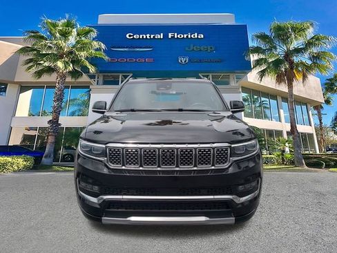 Certified 2023 Jeep Grand Wagoneer Series II AWD/4WD image 3