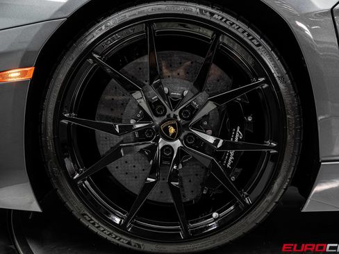 Used 2014 Lamborghini Aventador LP 700-4 AWD/4WD image 28