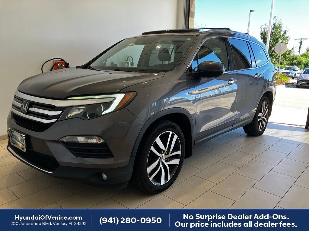 Used 2016 Honda Pilot Touring image 11