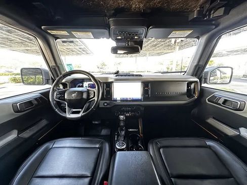 Used 2022 Ford Bronco Badlands w/ Sasquatch Package AWD/4WD image 20