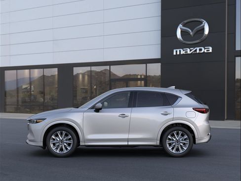 New 2025 MAZDA CX-5 AWD 2.5 S w/ Premium Plus Pkg image 3