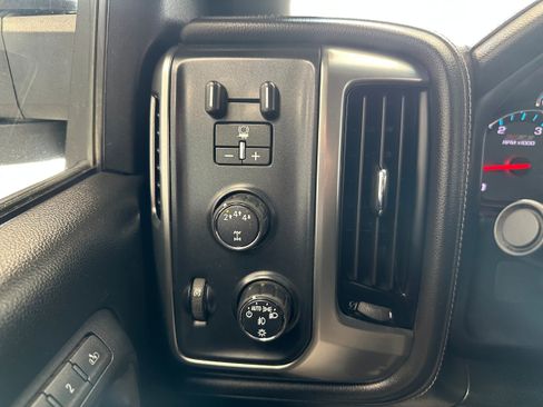 Used 2019 Chevrolet Silverado 2500 LTZ w/ Duramax Plus Package image 20