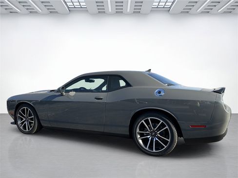 New 2023 Dodge Challenger GT w/ Plus Package image 8