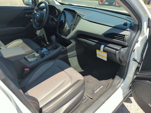 Used 2025 Subaru Crosstrek 2.5i Limited AWD/4WD image 35
